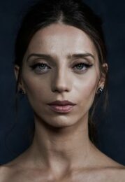 Angela Sarafyan